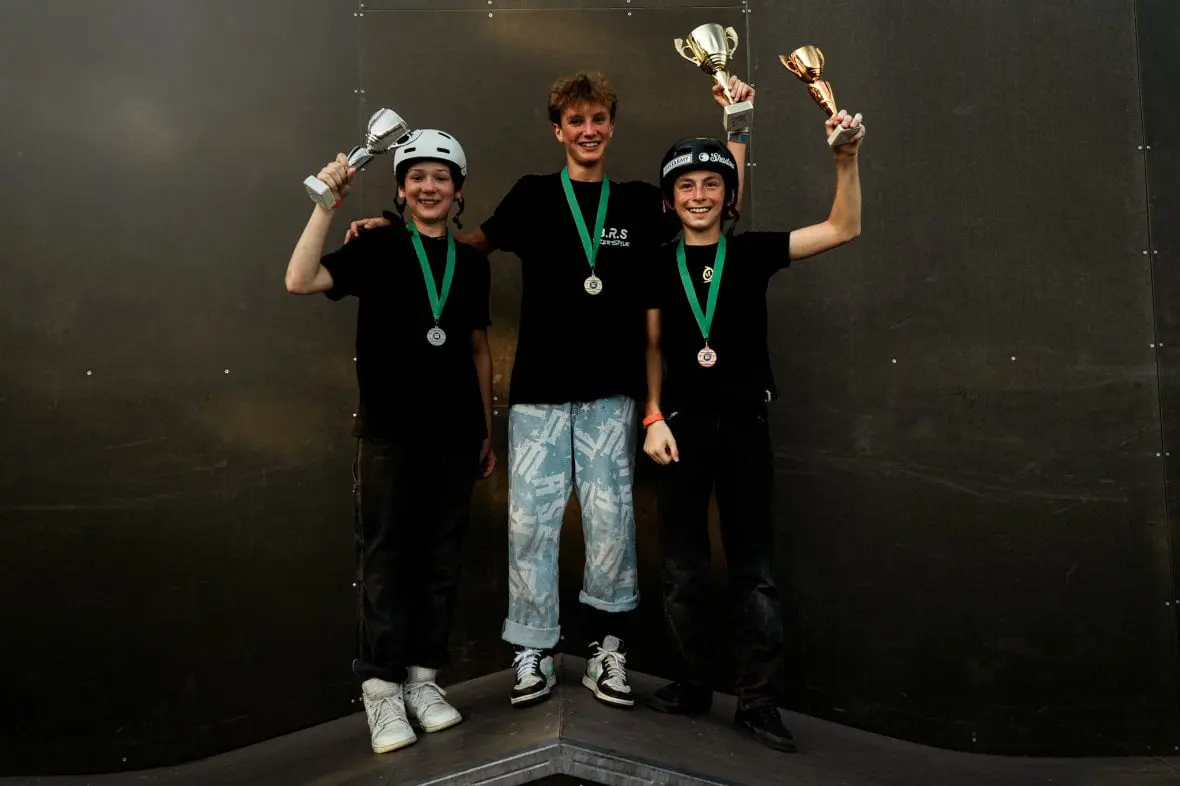 Mobirise Website Builder